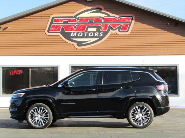 Used 2022 Jeep Compass Limited w/ Elite Group image 4