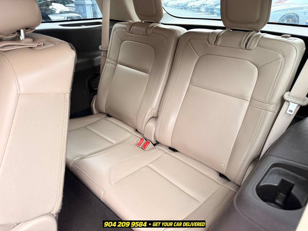 Used 2021 Lincoln Aviator Reserve w/ Class IV Trailer Tow Package AWD/4WD image 30