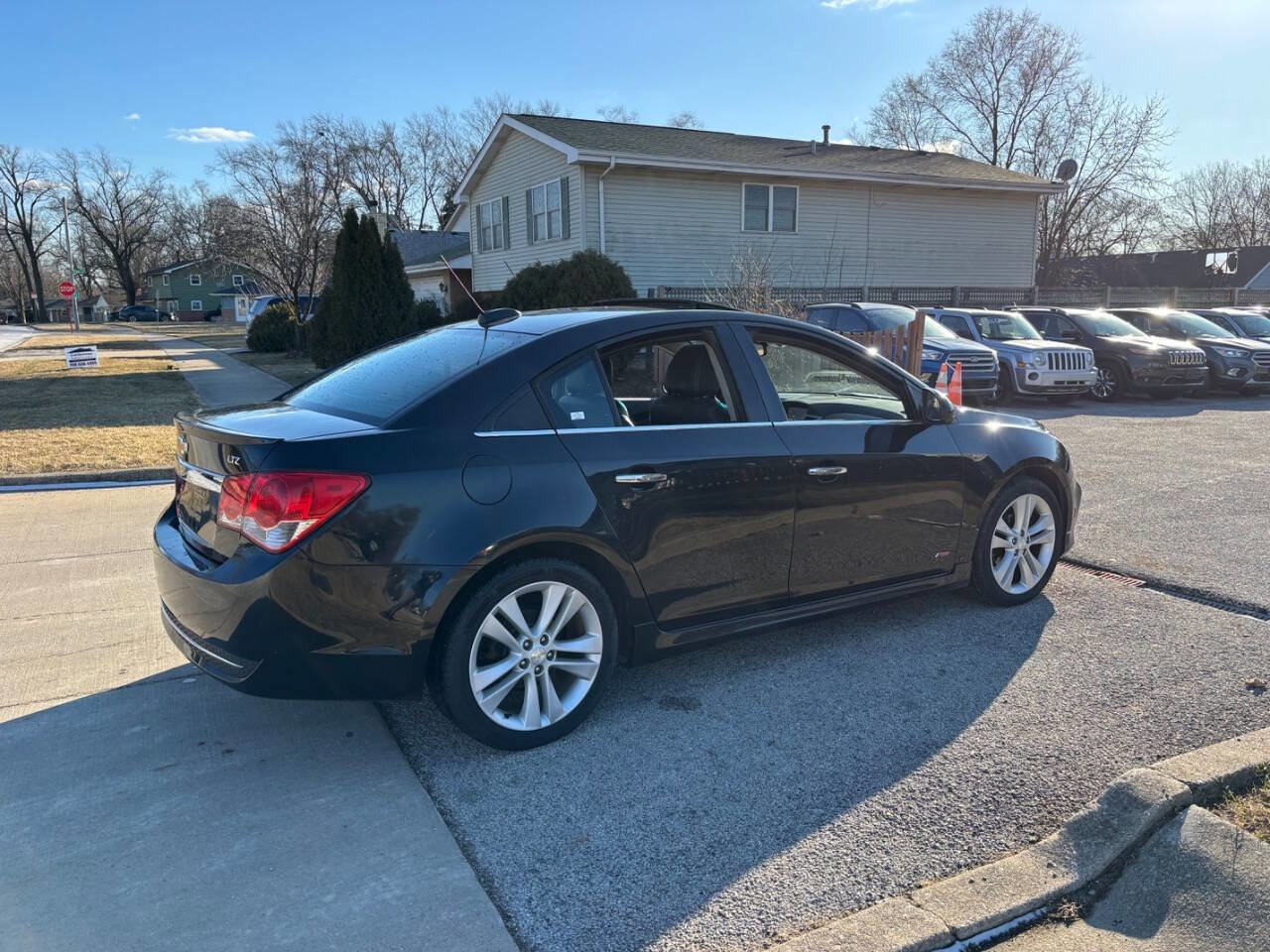 Used 2015 Chevrolet Cruze LTZ w/ Sun, Sound and Sport Package image 4