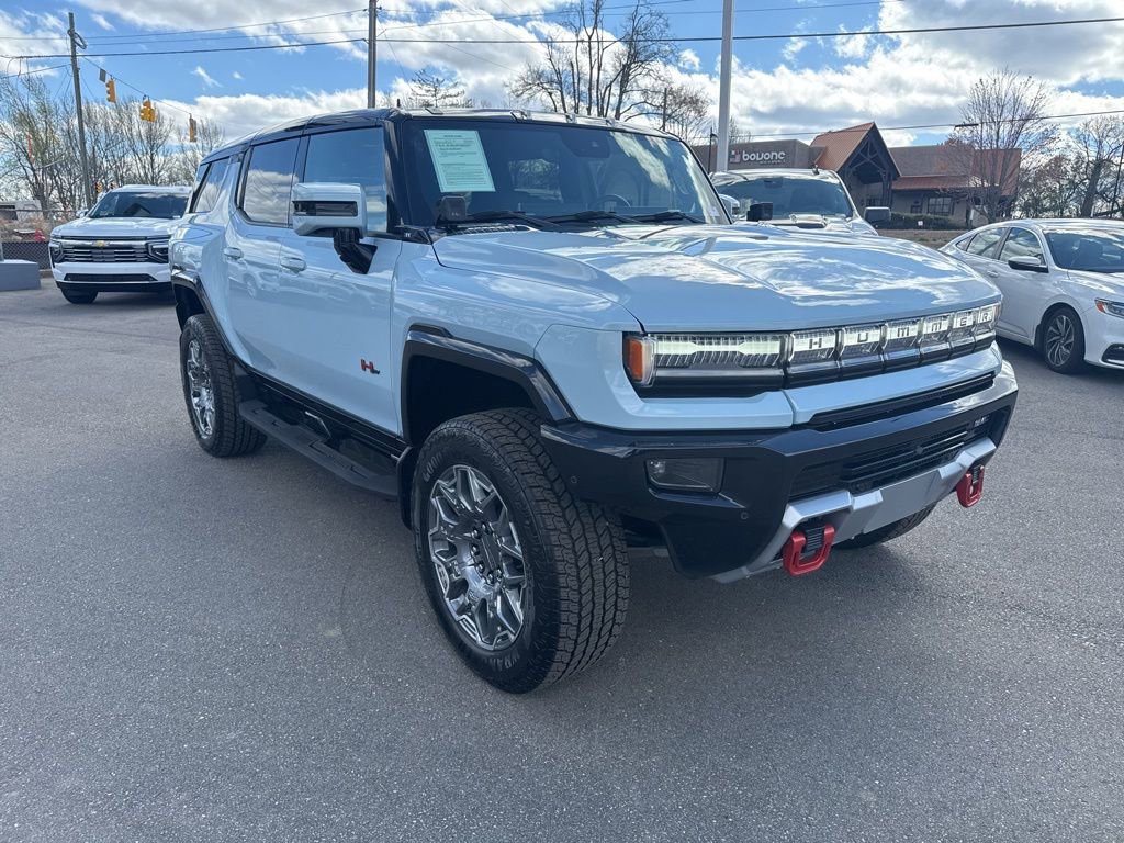 Used 2024 GMC Hummer EV 3X w/ LPO, Illumination Package image 7