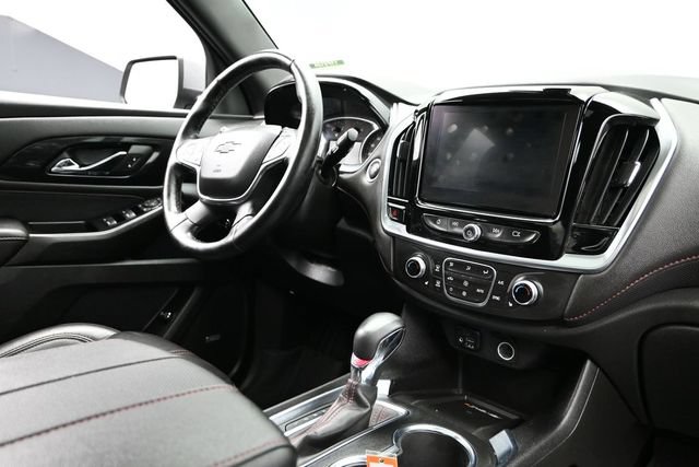 Used 2023 Chevrolet Traverse RS w/ LPO, Floor Liner Package AWD/4WD image 15
