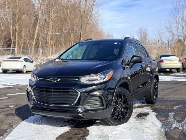 Certified 2022 Chevrolet Trax LT w/ Driver Confidence Package