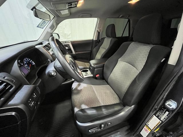 Certified 2019 Toyota 4Runner SR5 AWD/4WD image 10