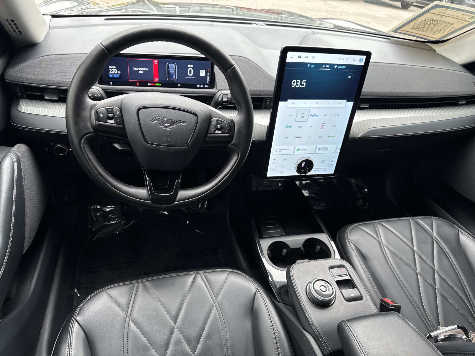 Used 2021 Ford Mustang Mach-E Select image 7