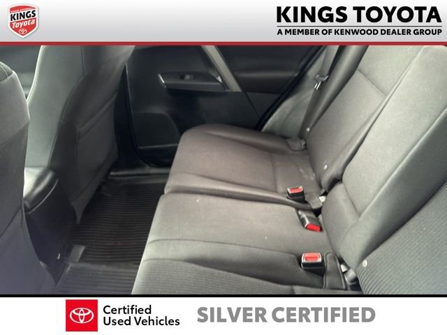 Used 2018 Toyota RAV4 LE w/ All Weather Liner Package FWD image 10