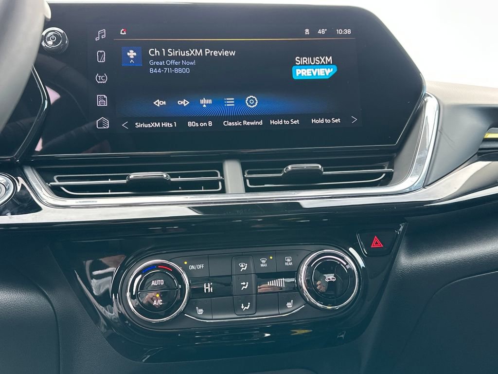 New 2026 Chevrolet Trax ACTIV w/ Sunroof Package image 23