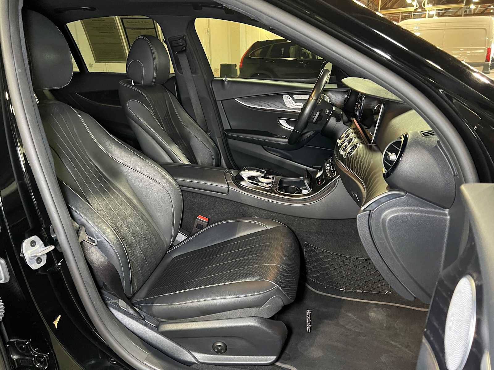 Used 2020 Mercedes-Benz E 450 4MATIC Sedan image 12