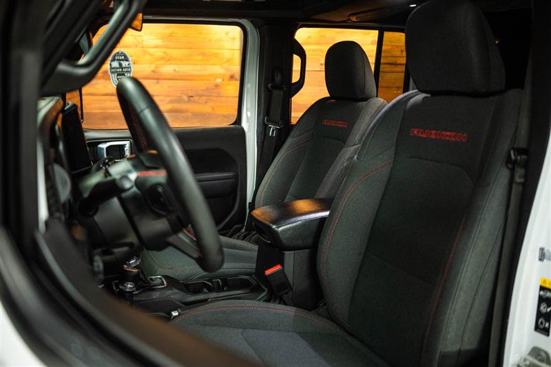 Used 2024 Jeep Wrangler Rubicon image 9