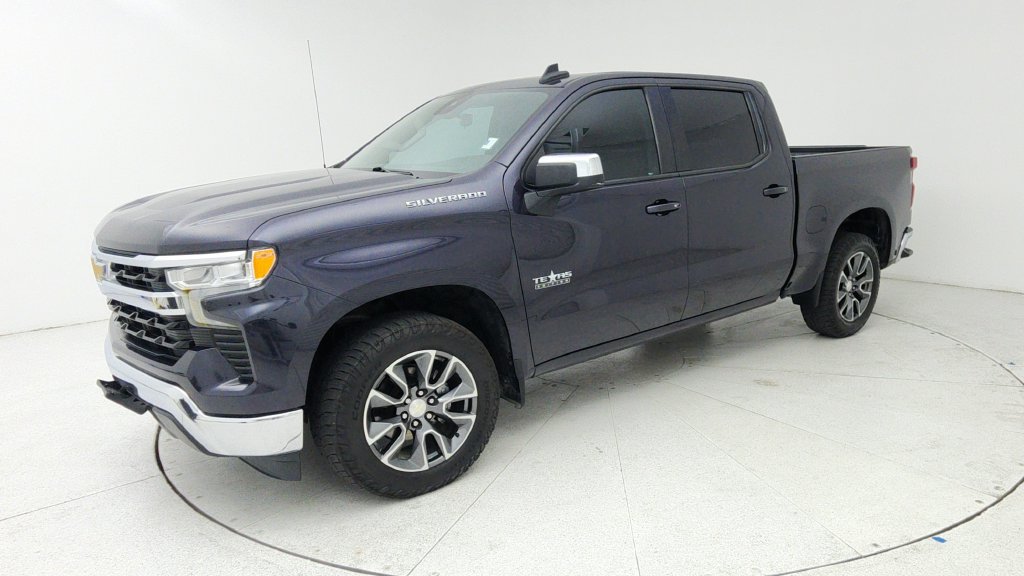Certified 2022 Chevrolet Silverado 1500 LT RWD image 3