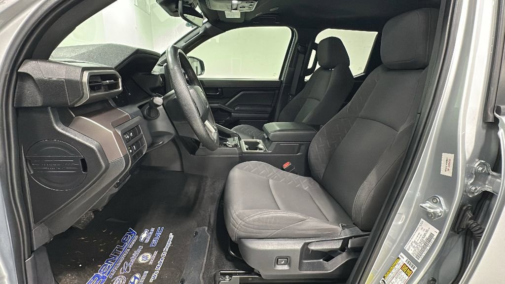 Used 2024 Toyota Tacoma SR5 image 9