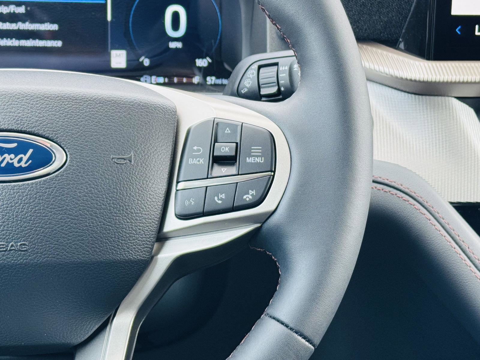 New 2026 Ford Explorer Active w/ Active Comfort Package image 21