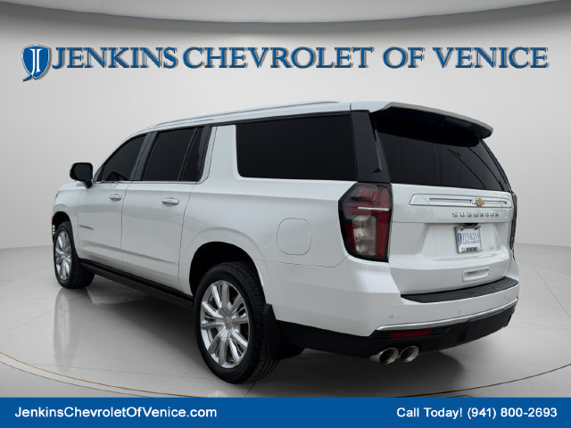 Used 2022 Chevrolet Suburban High Country RWD image 7