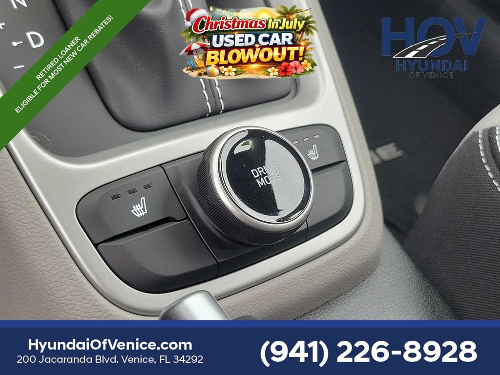 Certified 2026 Hyundai Venue SEL FWD image 27