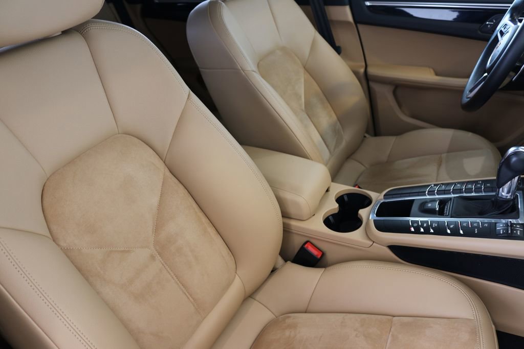 Used 2018 Porsche Macan Sport Edition image 38