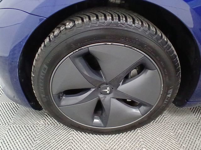 Used 2020 Tesla Model 3 Long Range AWD/4WD image 26