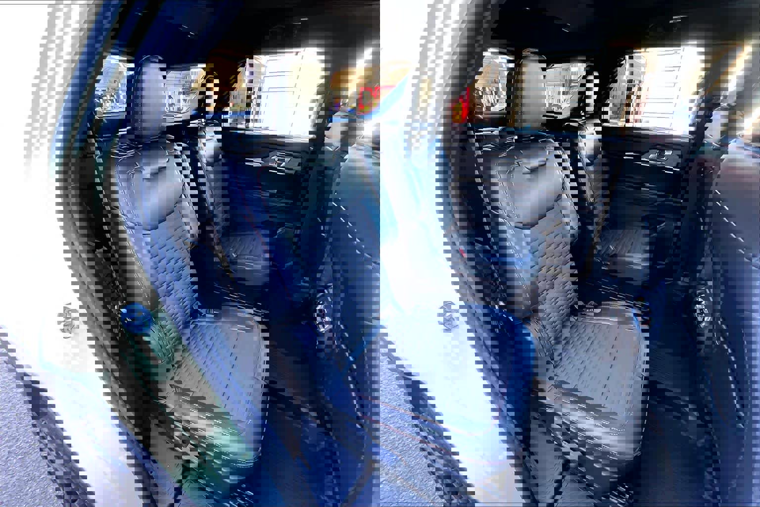 Used 2025 Ford Explorer ST-Line w/ Premium Package image 24