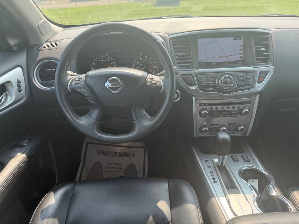 Used 2017 Nissan Pathfinder SL w/ SL Premium Package FWD image 12