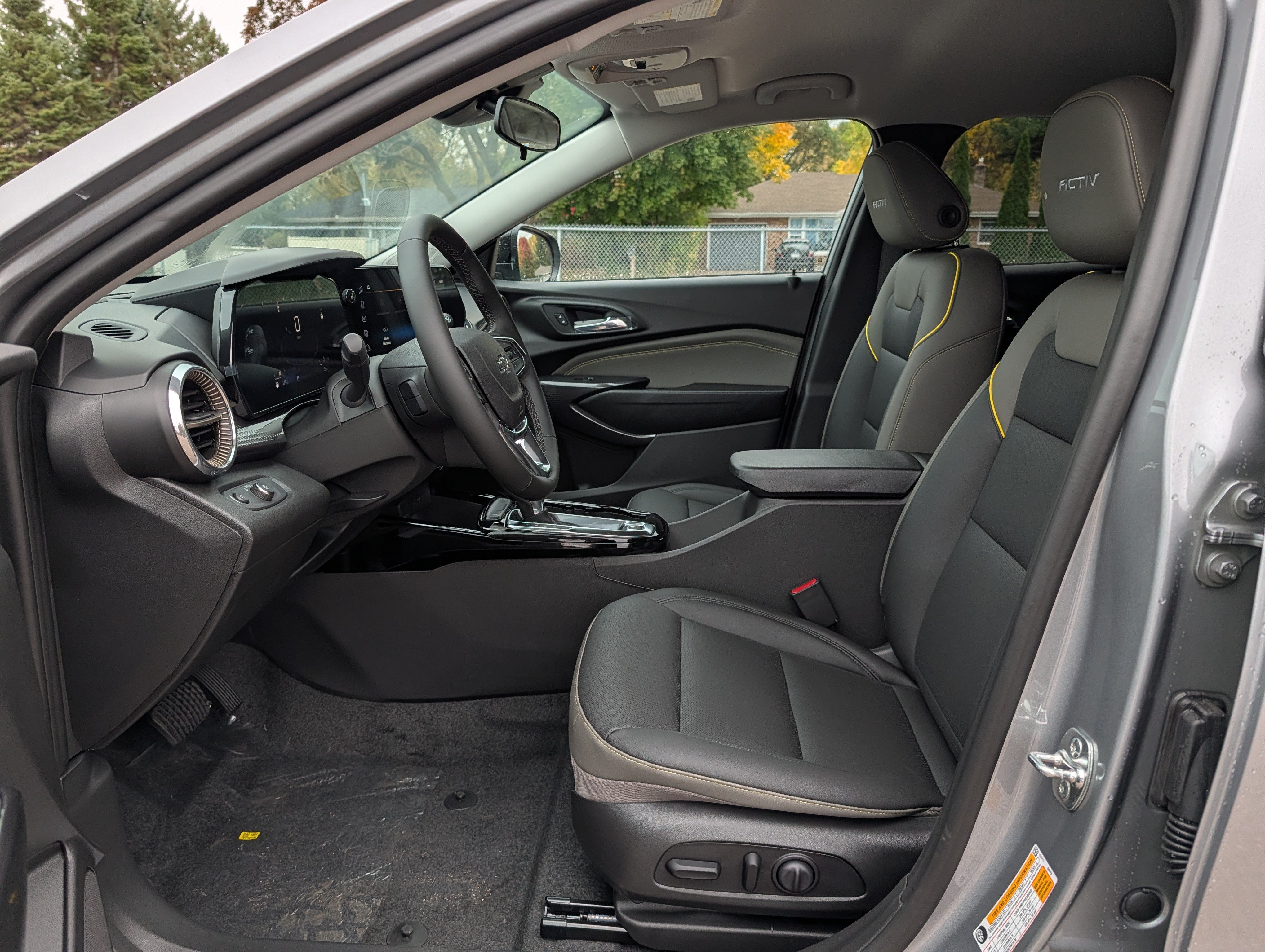 New 2026 Chevrolet Trax ACTIV w/ Driver Confidence Package FWD image 8