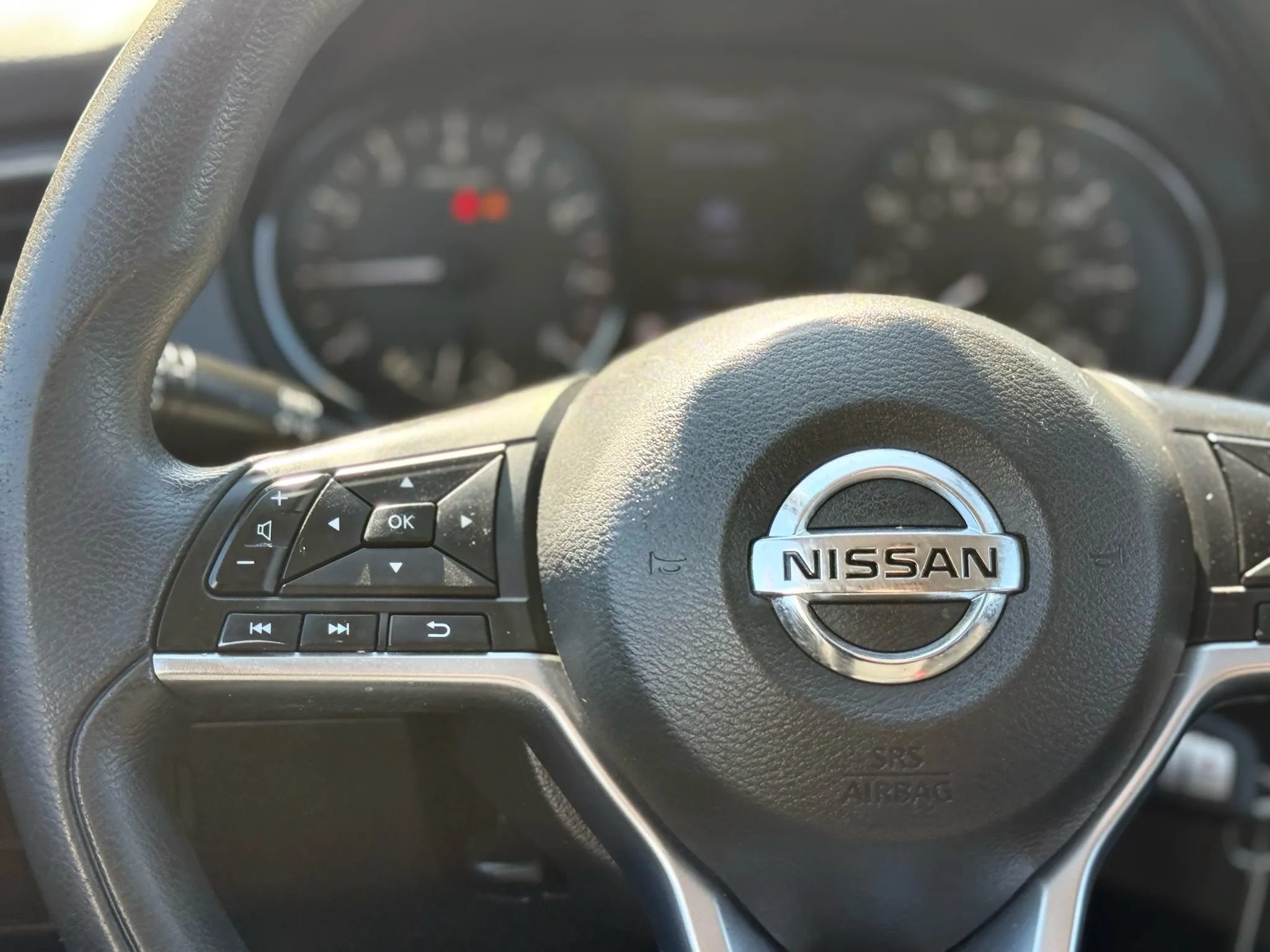 Used 2018 Nissan Rogue Sport S FWD image 22