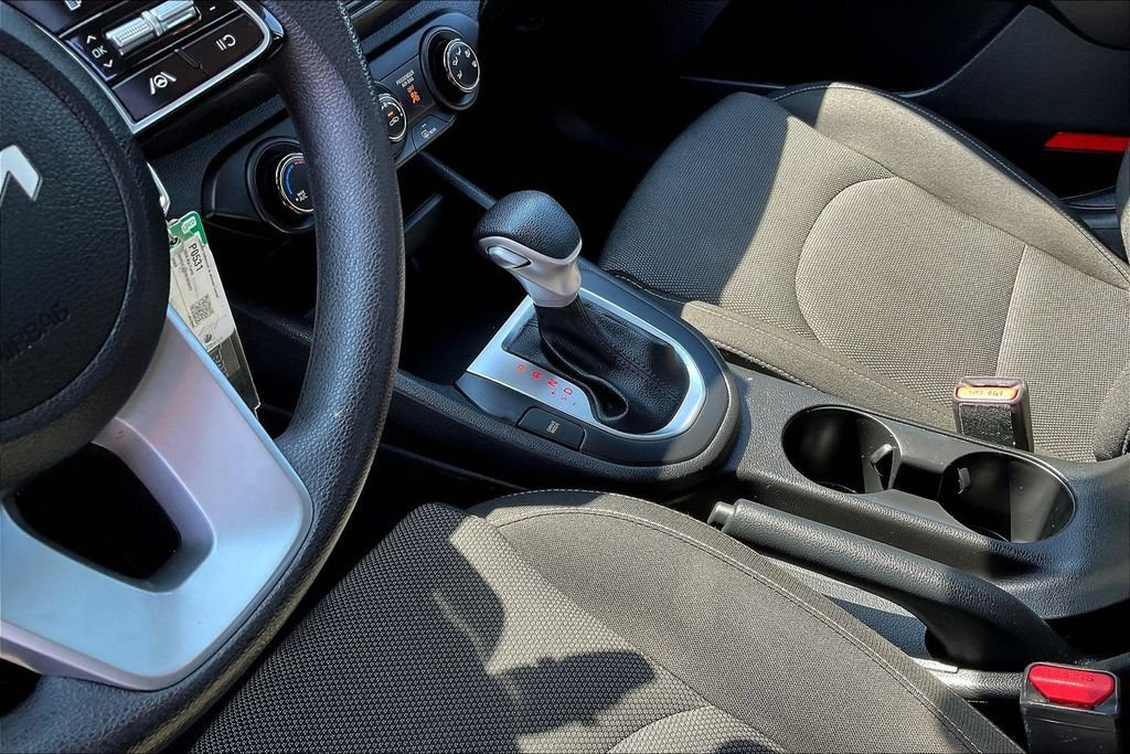 Used 2024 Kia Forte LXS w/ LXS Technology Package FWD image 21
