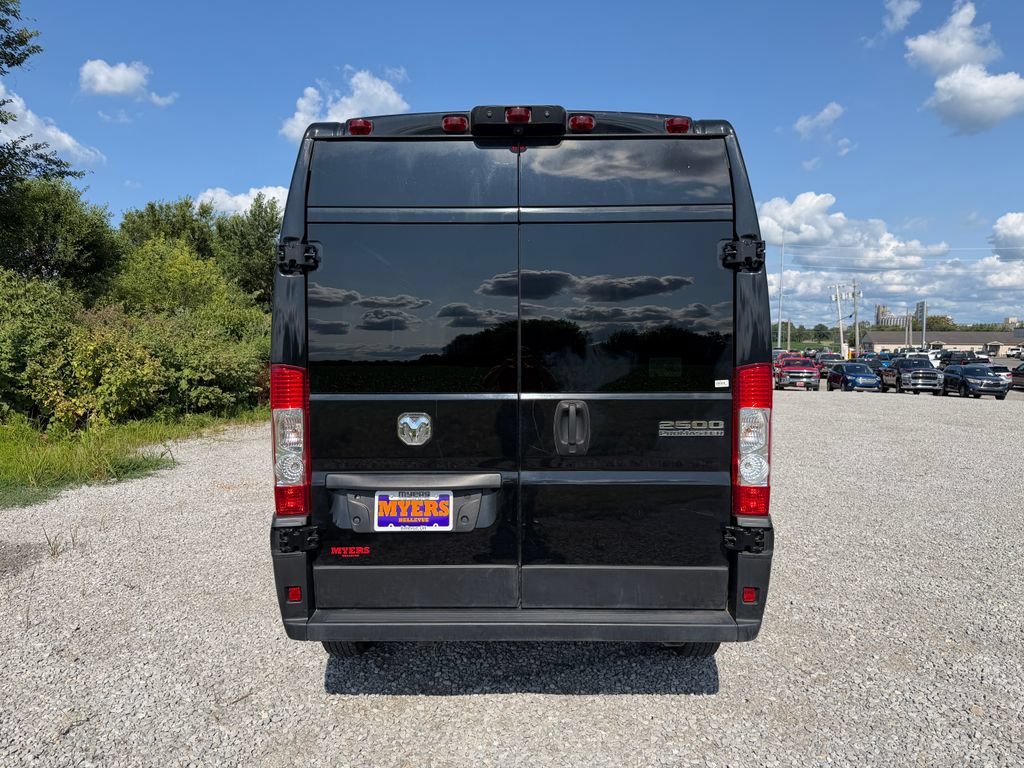 Used 2023 RAM ProMaster 2500 FWD image 5
