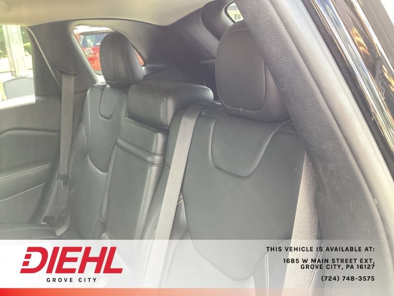 Used 2017 Jeep Cherokee Limited AWD/4WD image 18