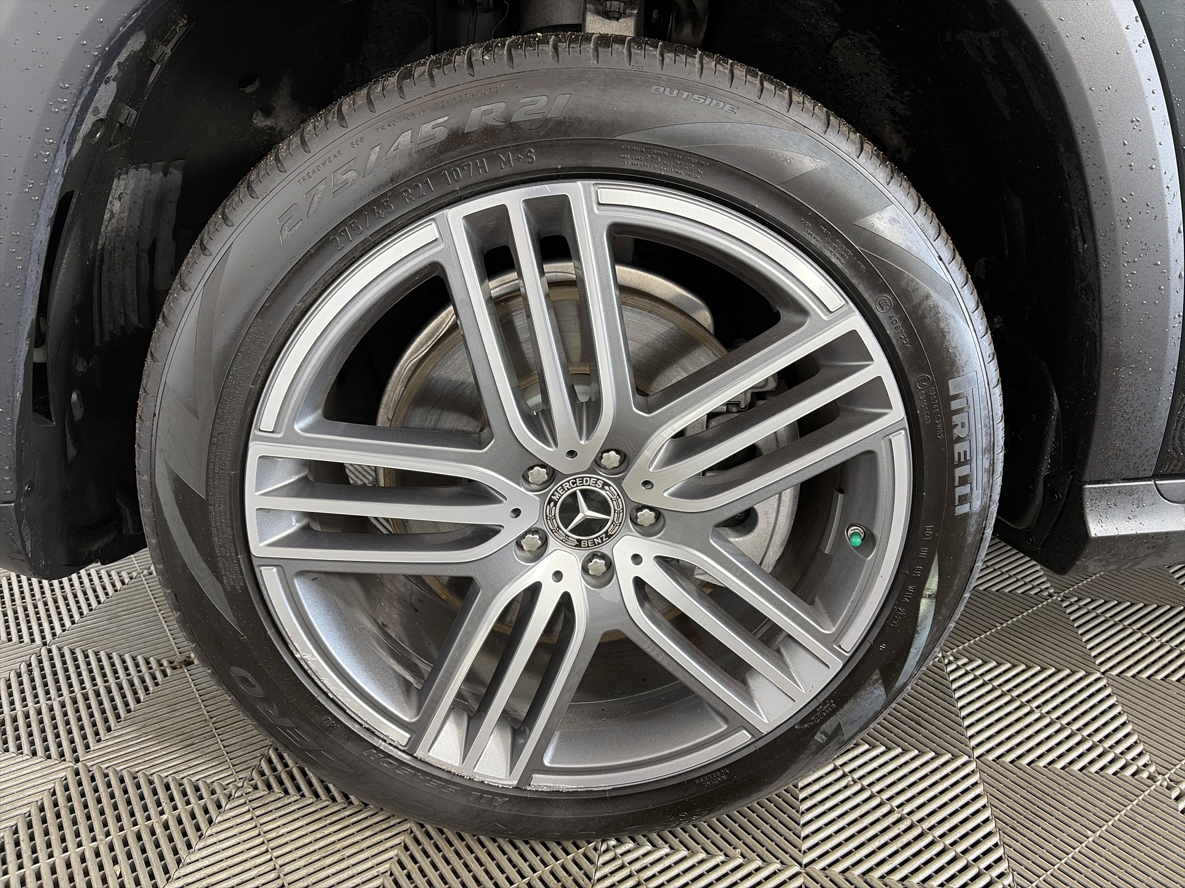 Certified 2024 Mercedes-Benz GLS 450 4MATIC image 14