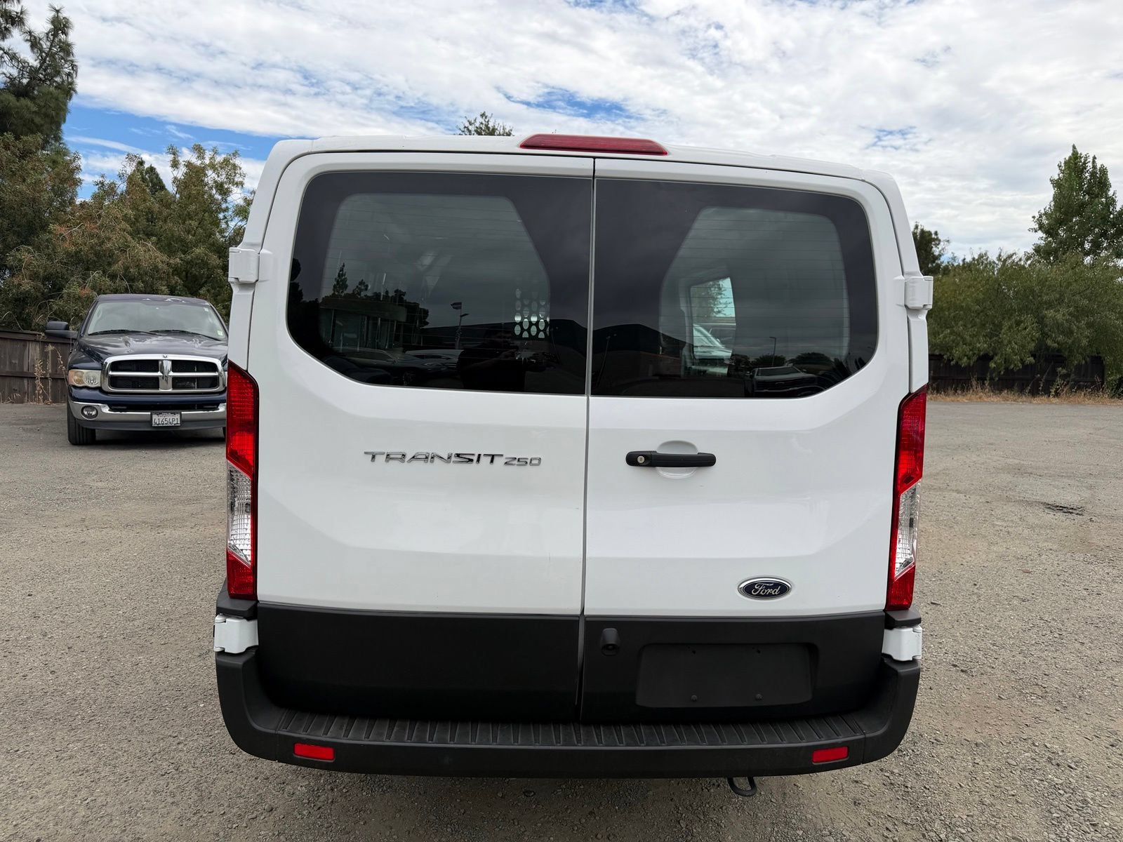 Certified 2025 Ford Transit 250 Low Roof w/ Exterior Upgrade Package RWD image 4