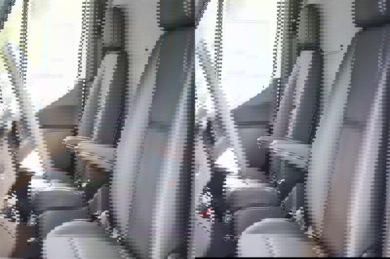 New 2024 Mercedes-Benz eSprinter 170 Cargo image 23