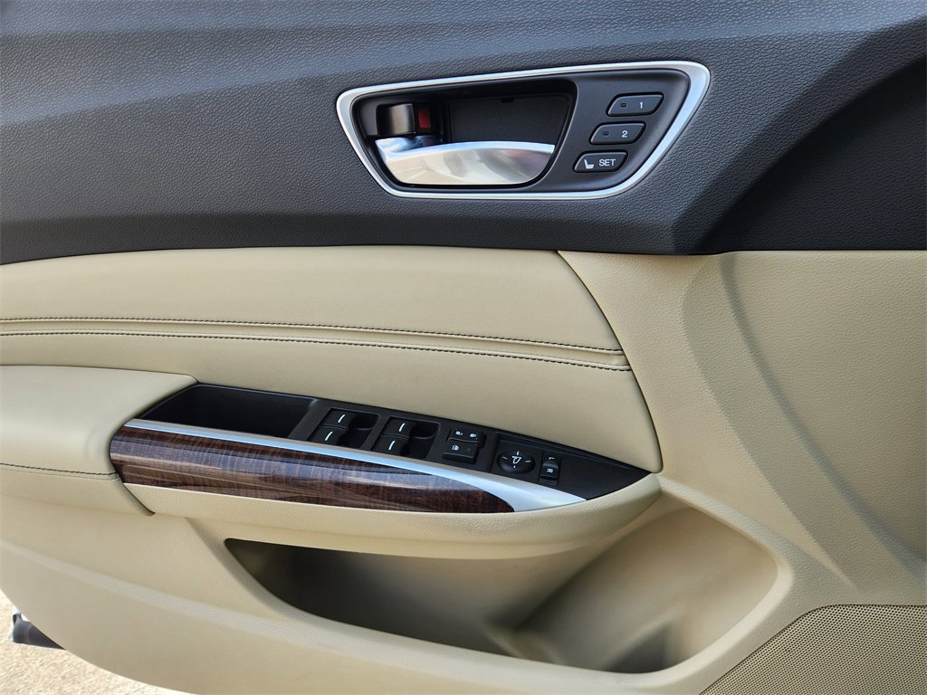 Used 2020 Acura TLX V6 w/ Technology Package image 22