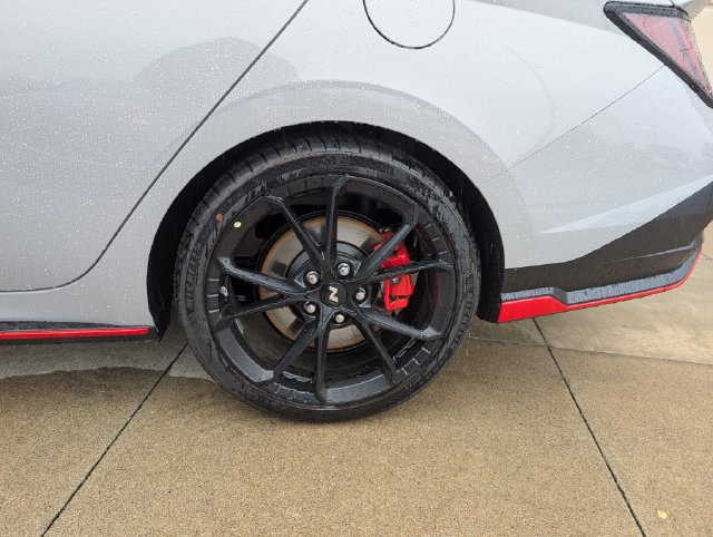 New 2026 Hyundai Elantra N w/ Cargo Package FWD image 21