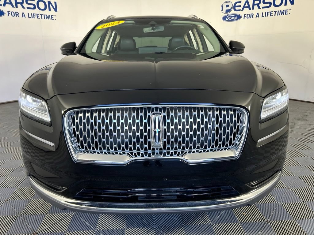 Used 2023 Lincoln Nautilus AWD w/ Premium Package image 2