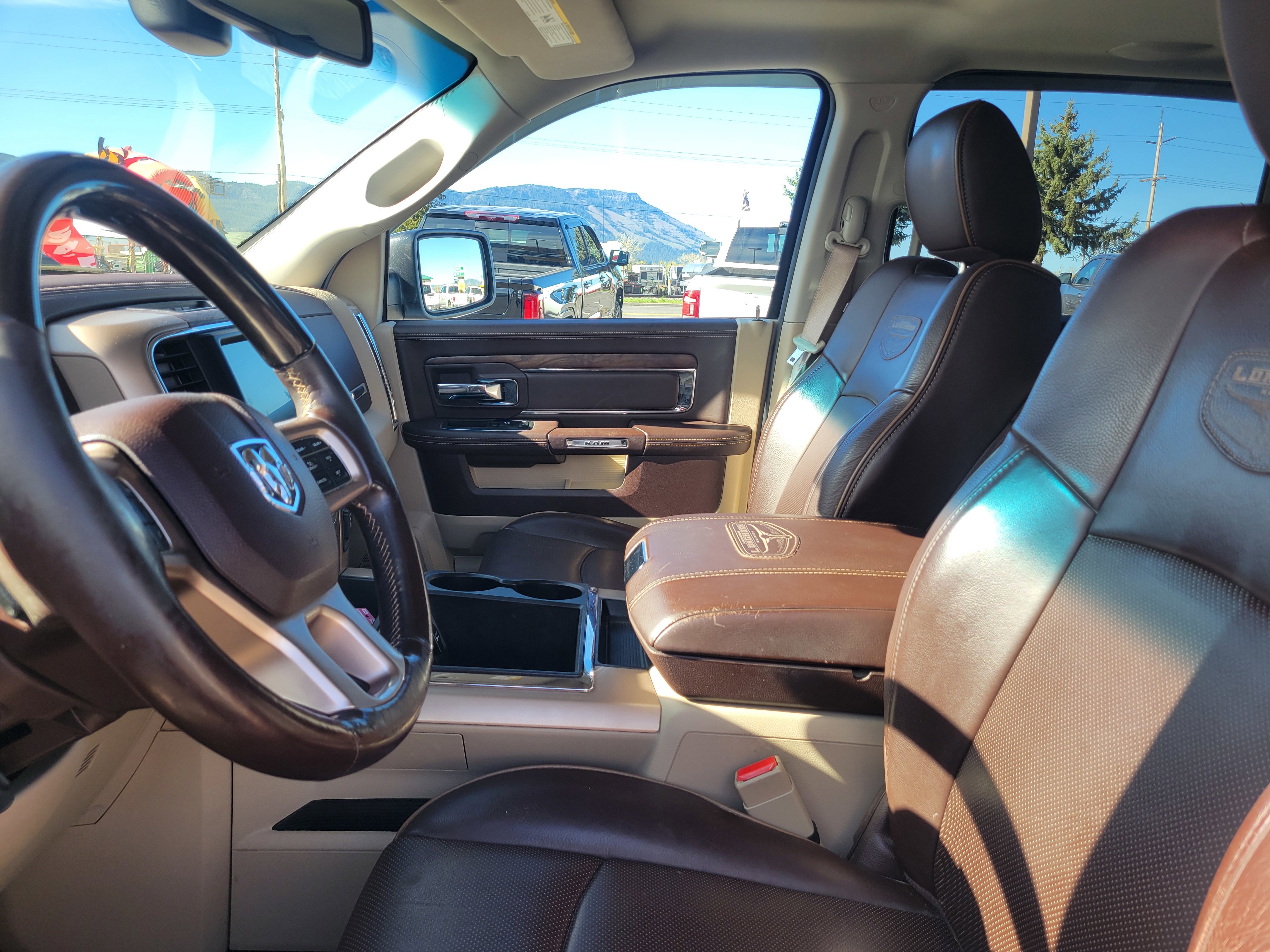 Used 2014 RAM 1500 Laramie Longhorn w/ Convenience Group image 7