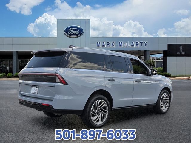 Certified 2025 Lincoln Navigator Reserve AWD/4WD image 5