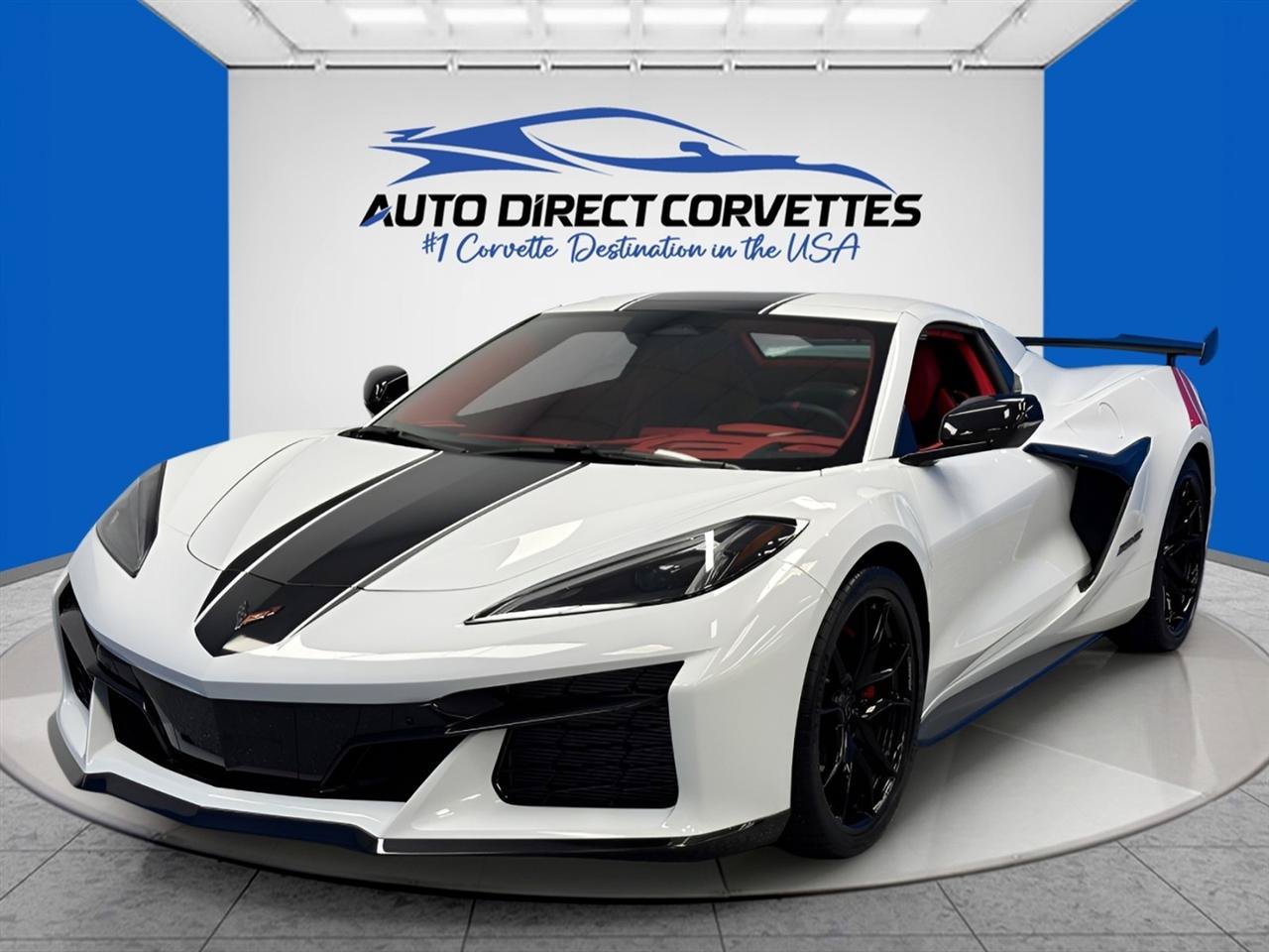 Used 2027 Chevrolet Corvette Grand Sport w/ Z52 Sport Performance Package RWD image 11