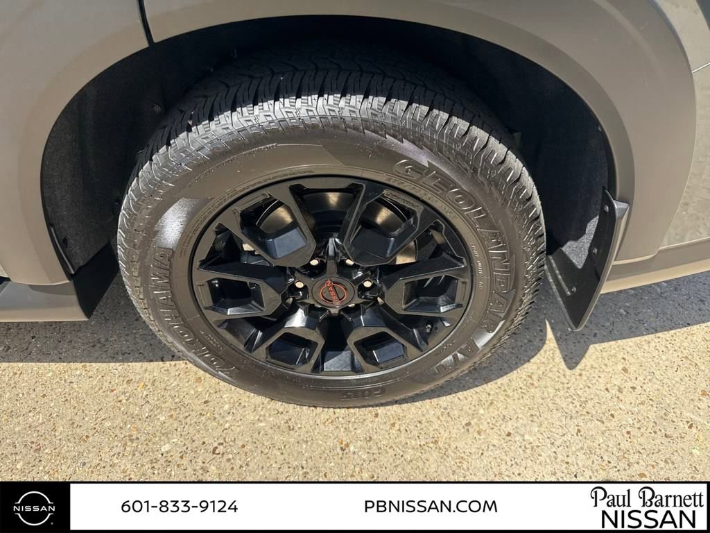 New 2025 Nissan Armada PRO-4X w/ Pro-4X Premium Package image 38