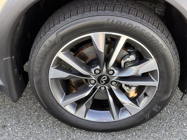 Certified 2024 INFINITI QX60 Luxe image 33