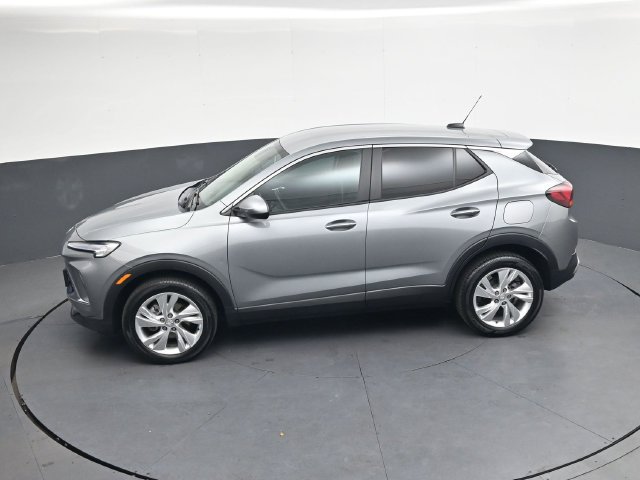 Used 2025 Buick Encore GX Preferred AWD/4WD image 19