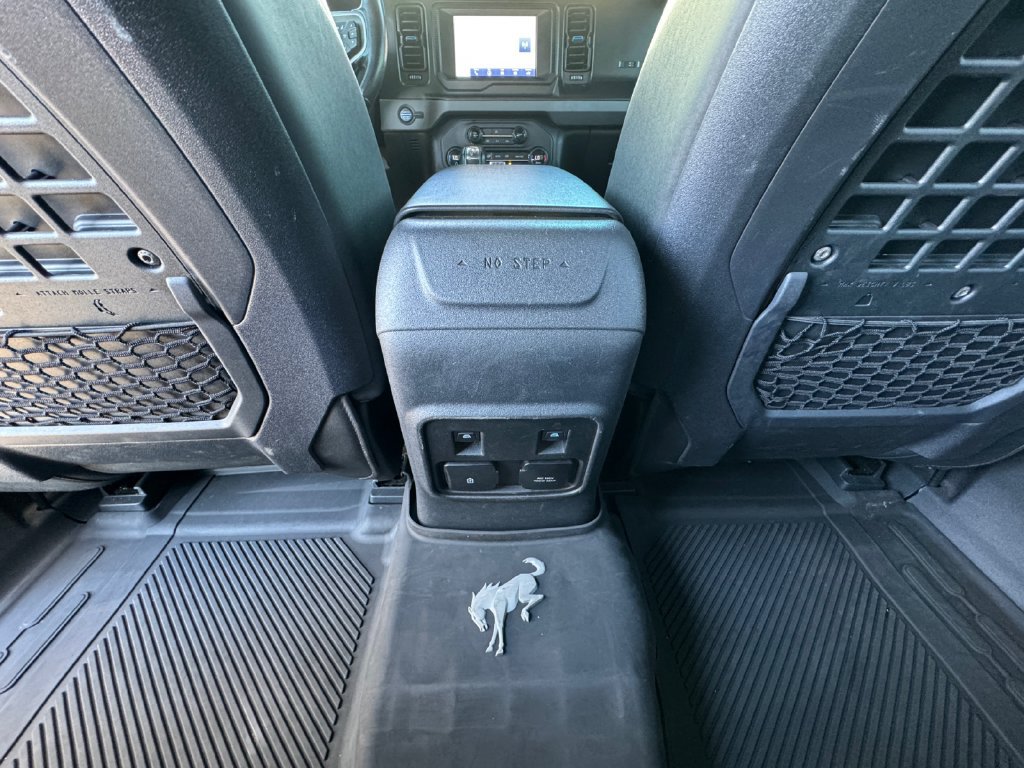 Used 2023 Ford Bronco Black Diamond w/ Sasquatch Package AWD/4WD image 14