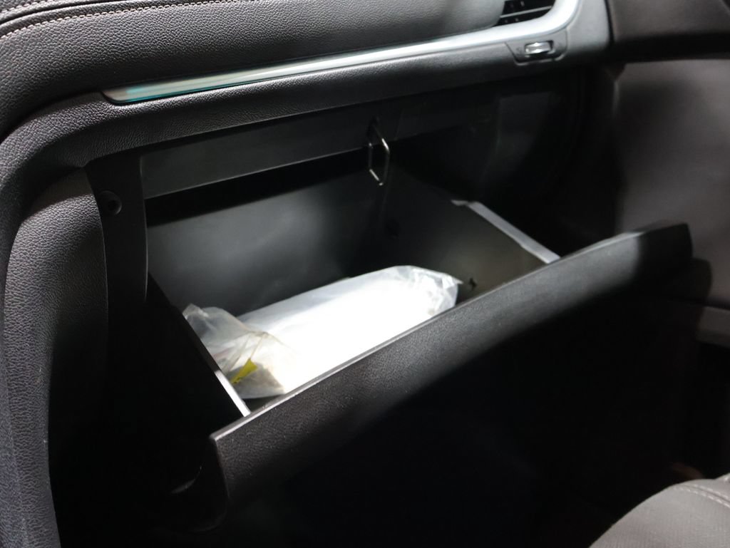 Used 2014 Chevrolet Traverse LT w/ All-Star Edition FWD image 27
