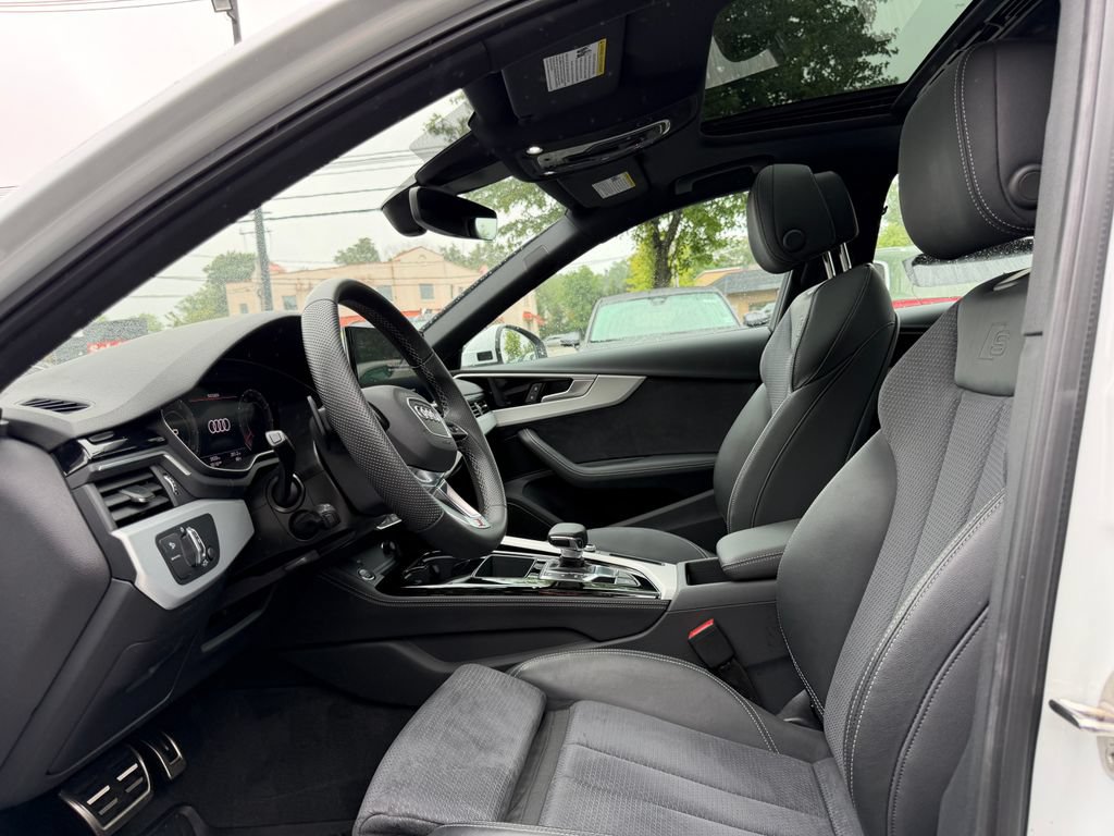 Used 2023 Audi A4 2.0T Premium Plus AWD/4WD image 16