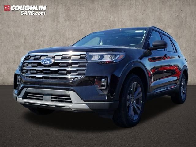 New 2026 Ford Explorer Active w/ Active Comfort Package image 3