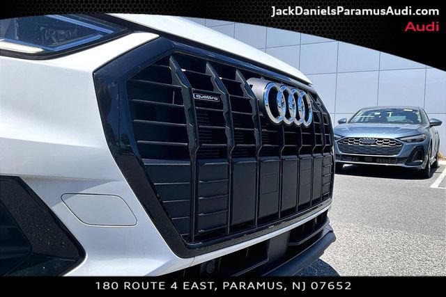 Used 2023 Audi Q3 2.0T Premium w/ Convenience Package AWD/4WD image 20