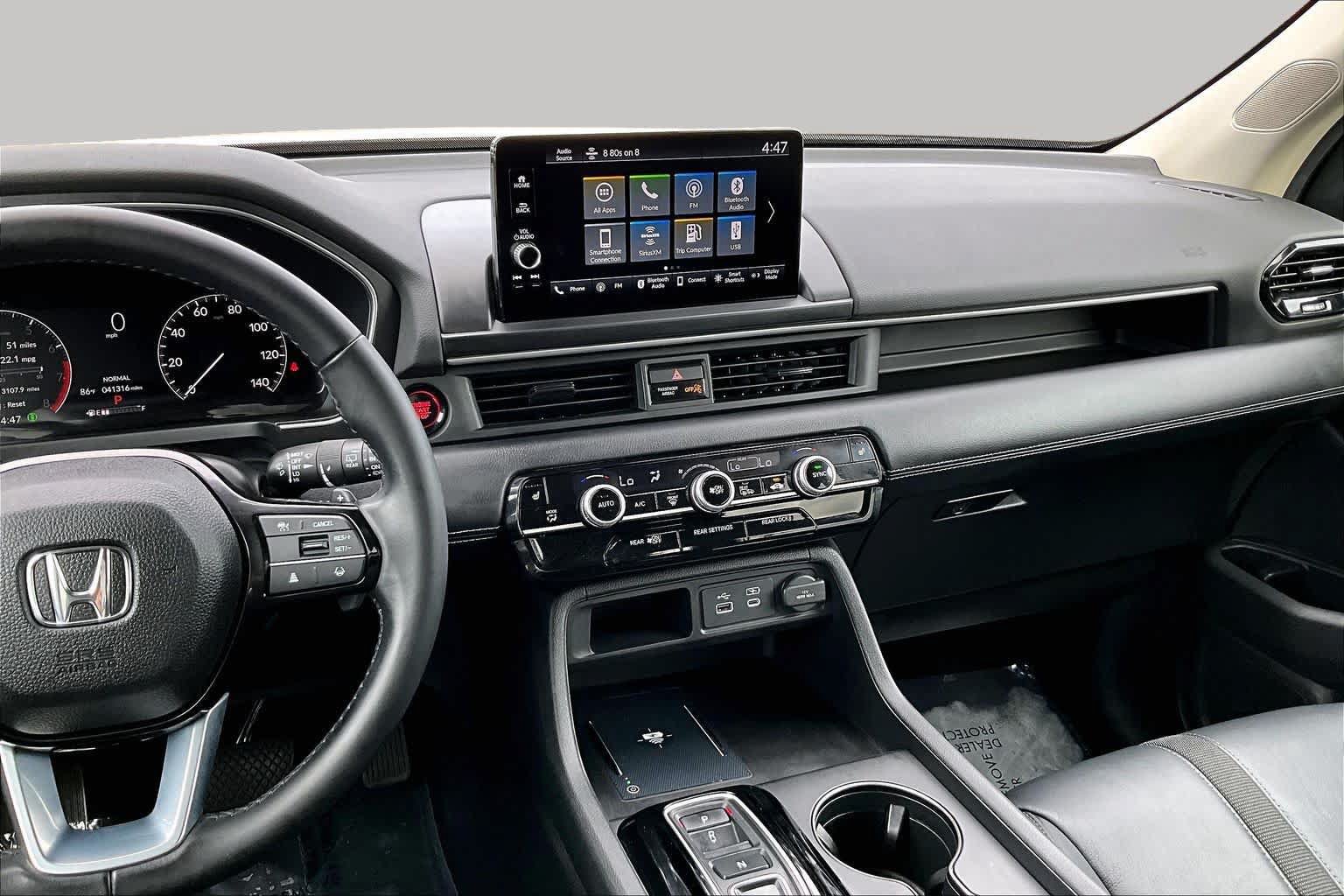 Used 2024 Honda Pilot EX-L image 7