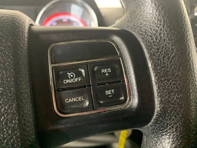 Used 2013 Dodge Grand Caravan SXT FWD image 16