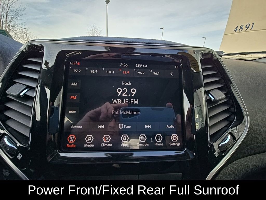 Used 2019 Jeep Cherokee Limited image 23