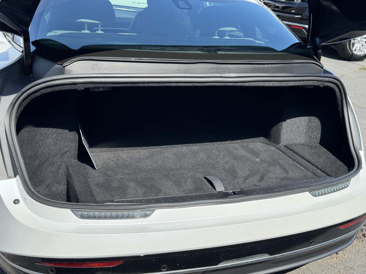 Used 2023 Lucid Air Pure AWD/4WD image 8