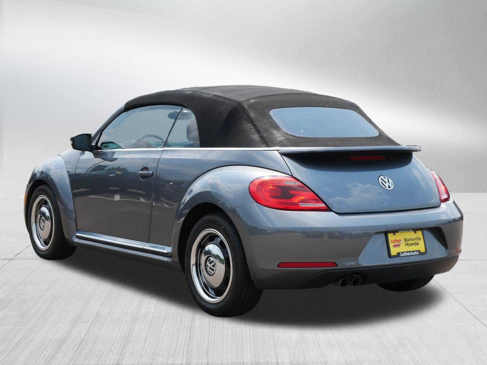 Used 2014 Volkswagen Beetle 1.8T FWD image 5