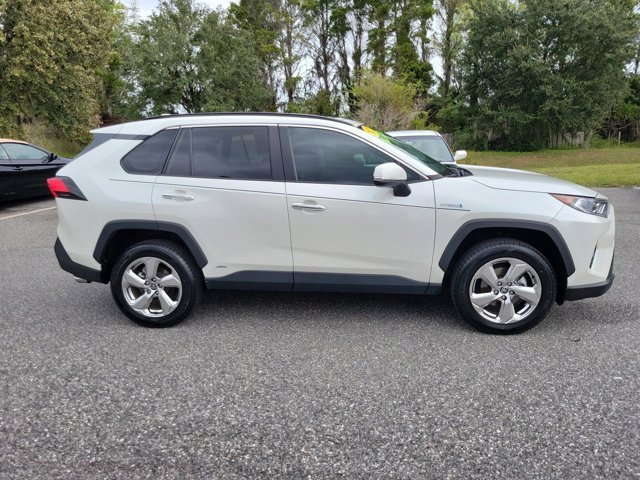 Used 2021 Toyota RAV4 Limited image 9