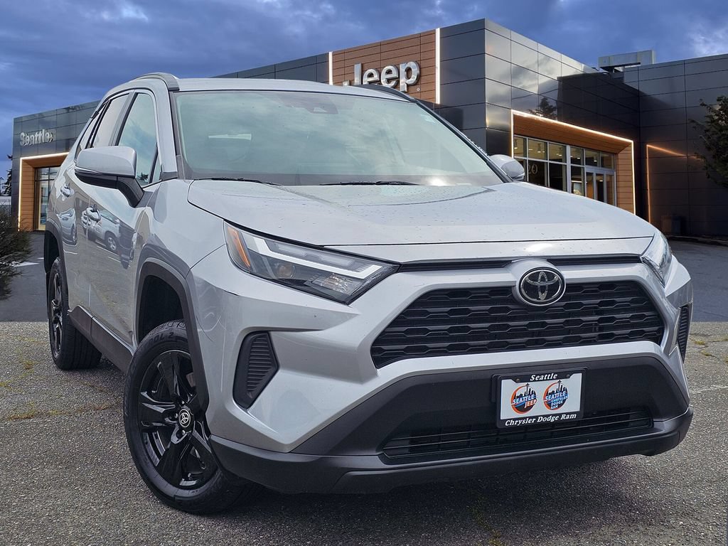 Used 2022 Toyota RAV4 XLE w/ XLE Grade Weather Package